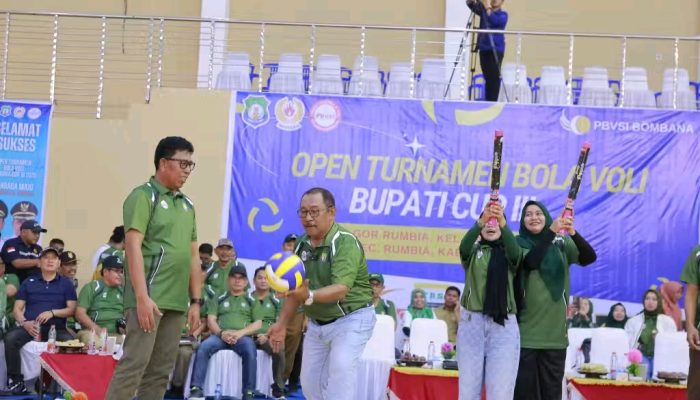 Turnamen Voli Bupati Cup III Bombana Resmi Dibuka, Pemain Timnas Ramaikan Lapangan
