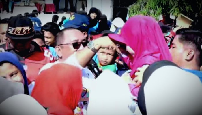 Peringati HAN 2025, Bupati Bombana Diserbu Ribuan Bocah Usai Senam Ceria