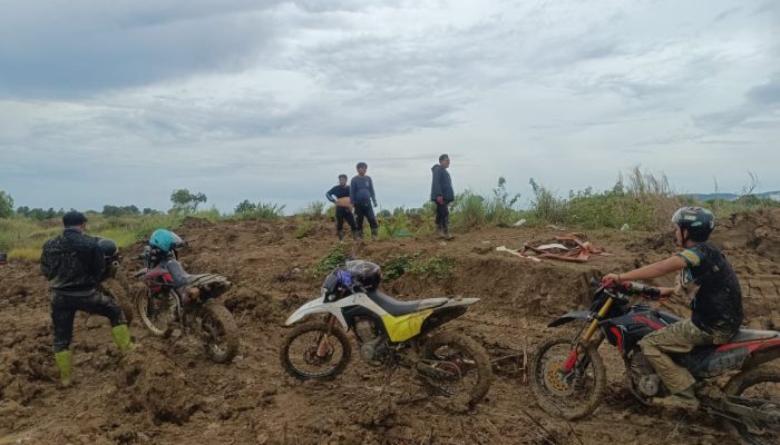 Polres Bombana Patroli Lokasi Dugaan Tambang Ilegal di Desa Wumbubangka