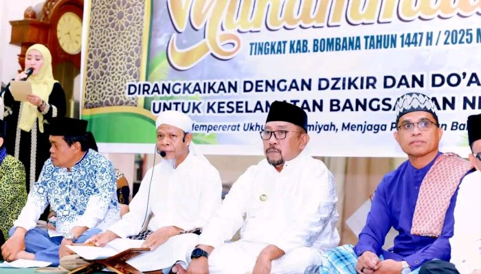 Bupati Bombana Hadiri Peringatan Maulid Nabi, Ajak Warga Teladani Akhlak Rasulullah