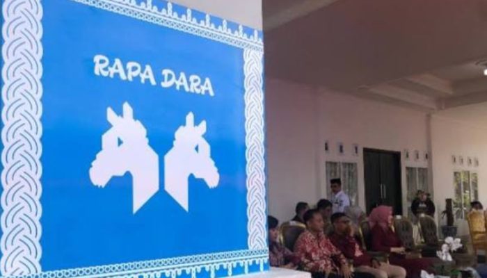 Tokoh Moronene Kabaena Tegaskan Motif Rapa Dara Warisan Budaya, Bukan Sekadar Ornamen