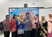 Menjaga Estafet Pengabdian: DPPKB Bombana Salurkan Dana BOKB dan Evaluasi Program GENTING