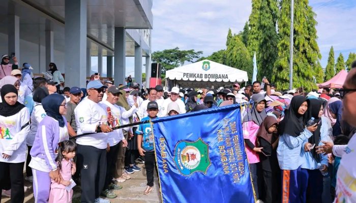 Jalan Santai hingga Undian Motor Warnai HUT ke-22 Bombana