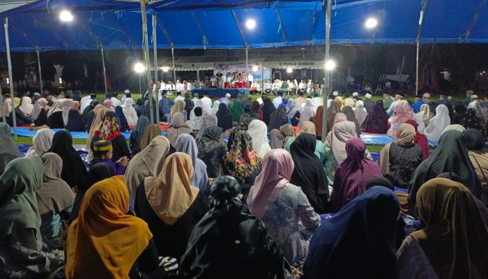 Dari Bumi Nene Mallomo ke Tanah Emas, Ustadz Muh. Yusuf Sampaikan Pesan Moral di Tabligh Akbar Bombana