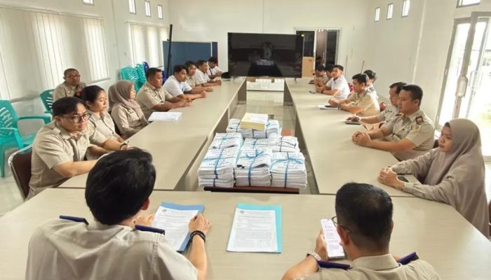 400 Sertipikat PTSL Diserahkan, Bombana Kejar Kepastian Hukum Tanah