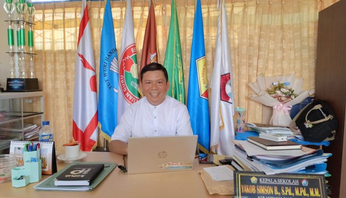 Apresiasi Program MBG, Kepsek SMAN 03 Bombana Nilai Beri Dampak Ganda bagi Siswa dan Ekonomi Lokal