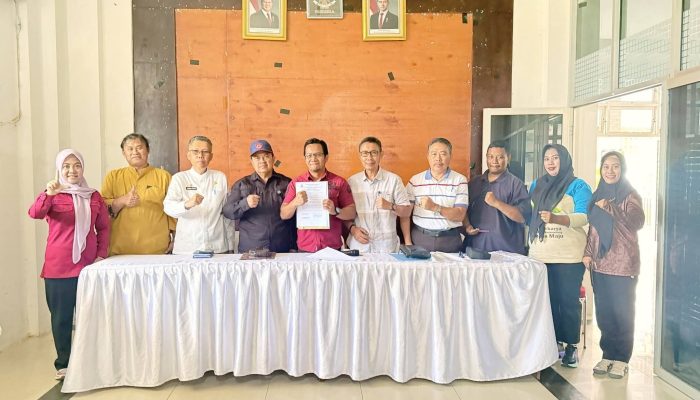 PKL Teken Pakta Integritas, Pemkab Bombana Kunci Kebersihan Alun-alun dan Pasar Todoha Mappacing Selama Ramadan