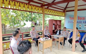 Kapolres Bombana Tinjau Kabaena Pasca-Idulfitri, Dorong Reaktivasi Pos Kamling Cegah Tawuran