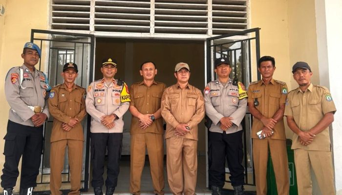 Kapolsek Rarowatu Sambangi Kades dan Lurah, Perkuat Sinergi Jaga Kamtibmas