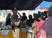 Batalyon A Pelopor Satbrimob Polda Sultra Gelar Pasar Murah, Warga Antusias Berburu Kebutuhan Pokok
