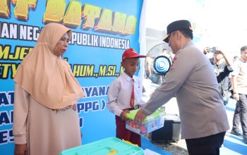 Wakapolri Tinjau SPPG Polres Baubau, Tegaskan Peran Polri Dukung Program Gizi Nasional
