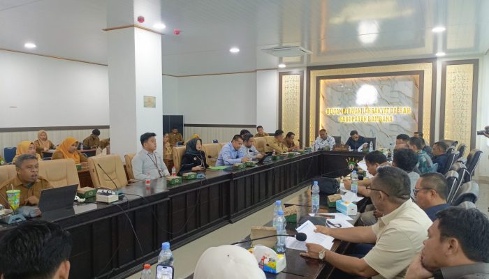 DPRD Bombana Bahas Rencana Pinjaman Rp 250 Miliar, Pemkab Paparkan Prioritas Program