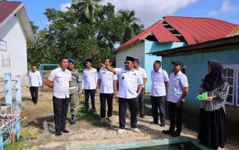 Bupati Bombana Sidak Kantor Desa dan Sekolah di Rau-Rau