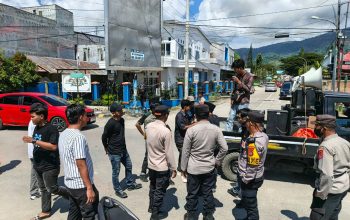Video Kapolres Bombana Naik ke Mobil Orasi Viral, Polisi Beberkan Kronologi