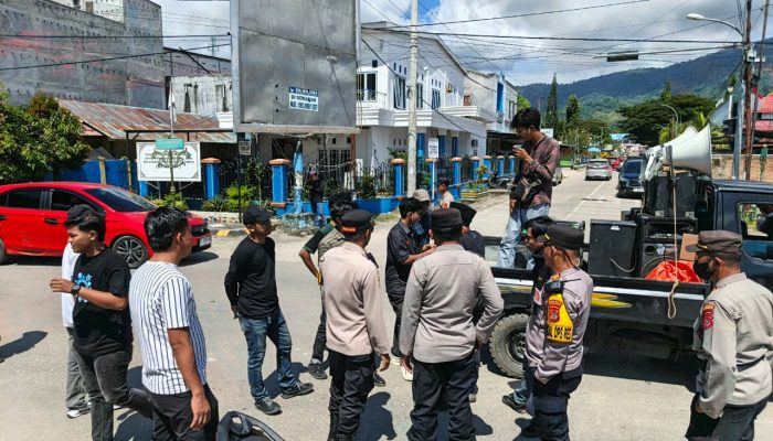 Video Kapolres Bombana Naik ke Mobil Orasi Viral, Polisi Beberkan Kronologi