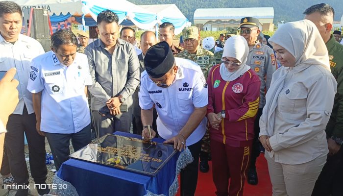 Bupati Bombana Resmikan Kolam Renang La’ea Morini, Dorong Pembinaan Atlet dan Penguatan Ekonomi Daerah