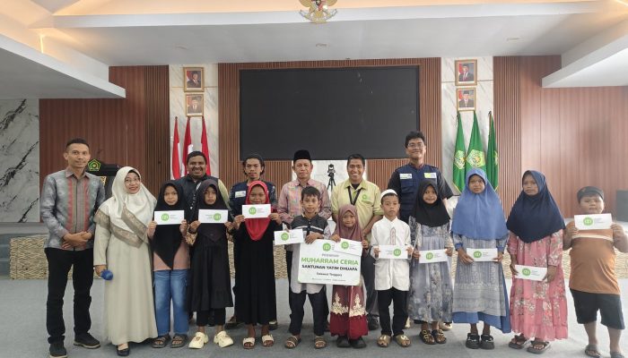 IZI Sultra Salurkan Santunan bagi Anak Yatim pada Peringatan Lebaran Yatim dan Penyandang Disabilitas