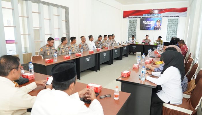 Kapolda Sultra Gandeng Tokoh Agama Perkuat Kerukunan dan Perangi Narkoba Jelang Hari Bhayangkara ke-80