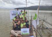 Menerjang Hujan dan Ombak, Tim Kitabisa dan IZI Sultra Salurkan Daging Olahan ke Pulau Toroguso