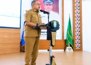 Bupati Bombana Minta Mahasiswa KKA UMK Hadirkan Solusi Nyata bagi Masyarakat
