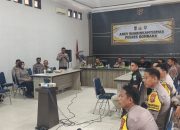 Anev Bhabinkamtibmas Polres Bombana: Kapolres Tekankan Penguatan Sinergi dan Kehadiran Polisi di Tengah Masyarakat
