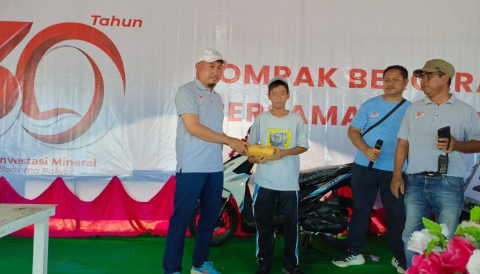 Pimpinan Ponpes Darul Iman Kabaena Apresiasi Jalan Santai PT TIM di Tengah Semarak HUT ke-81 RI