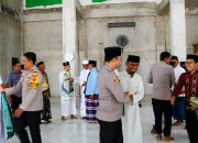 Kapolres Bombana Gelar Jumat Keliling di Kabaena Timur, Sampaikan Pesan Kamtibmas kepada Warga