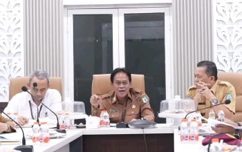 Sekda Bombana Pimpin Rapat TPID, Pemerintah Evaluasi Harga dan Pasokan Pangan