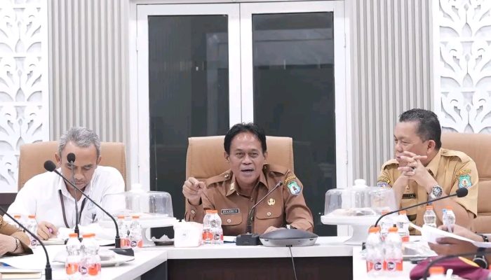 Sekda Bombana Pimpin Rapat TPID, Pemerintah Evaluasi Harga dan Pasokan Pangan
