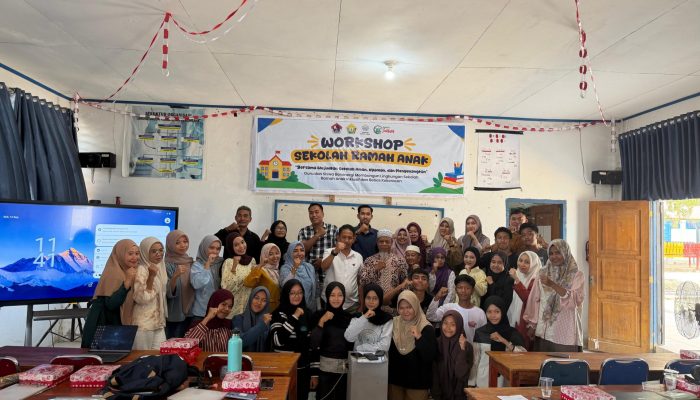 Polisi Edukasi Guru dan Siswa SMA Negeri 3 Bombana soal Pencegahan Kekerasan di Sekolah