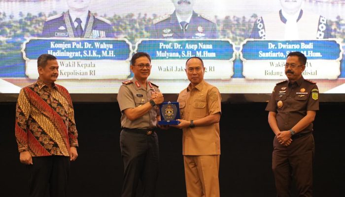 Wakapolri ke Sultra, Tekankan Sinergi Penegak Hukum dalam Penerapan KUHP-KUHAP Baru