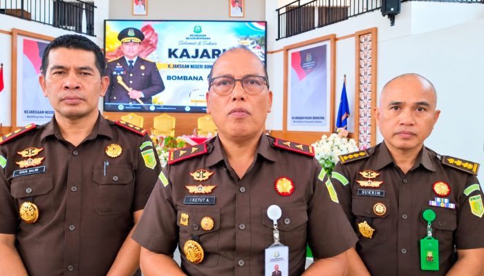 Kunker ke Bombana, Kajati Sultra Dorong Komunikasi Terbuka antara Pejabat dan Masyarakat